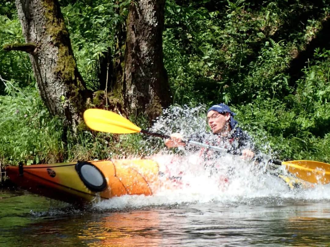 Jak zabezpieczyć telefon na kajaku i uniknąć jego zniszczenia