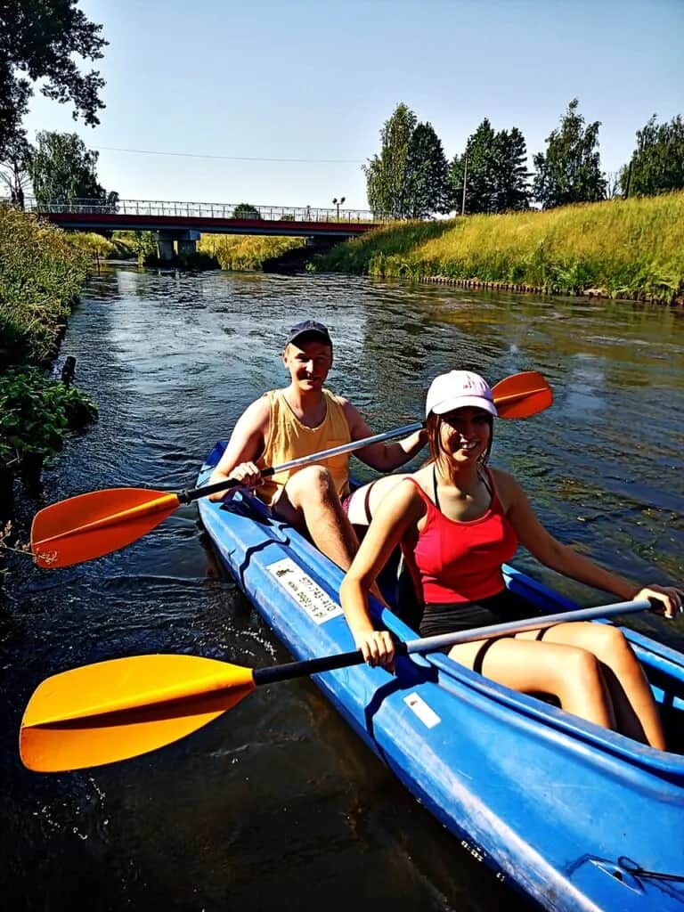 Spływ kajakowy Pszczyna – trasy, ceny i porady dla początkujących kajakarzy