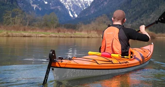 Jaki kajak turystyczny wybrać, aby uniknąć rozczarowania?