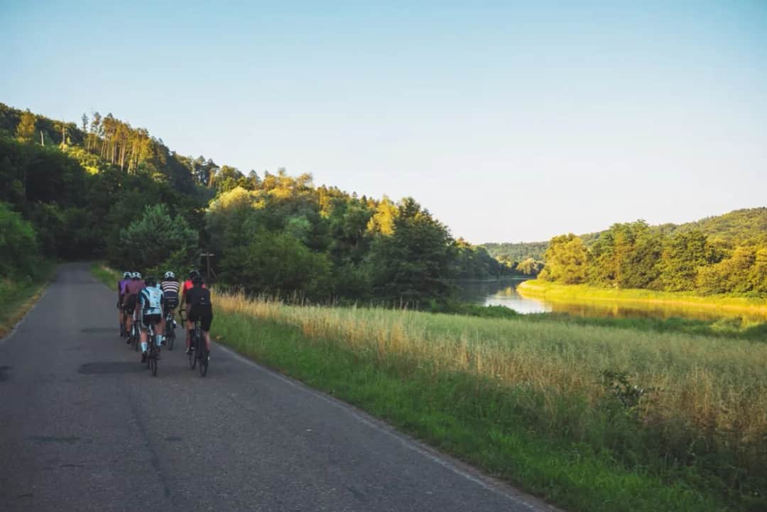 Najlepsze trasy rowerowe w Rzeszowie: Odkryj ukryte skarby regionu